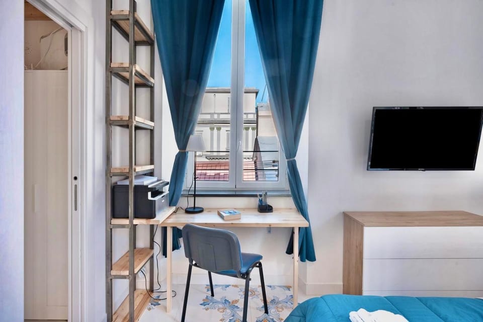 Casa vacanza da Enza a Toledo House in Naples