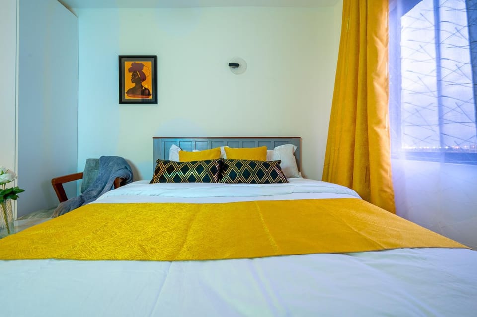 Bedroom, internet