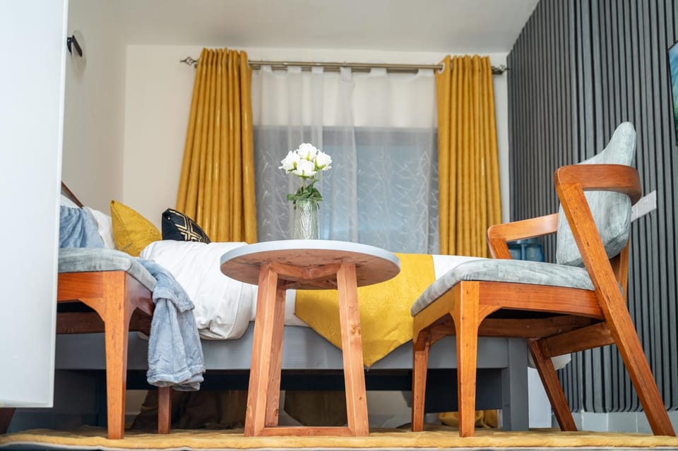 Bedroom, furniture, internet
