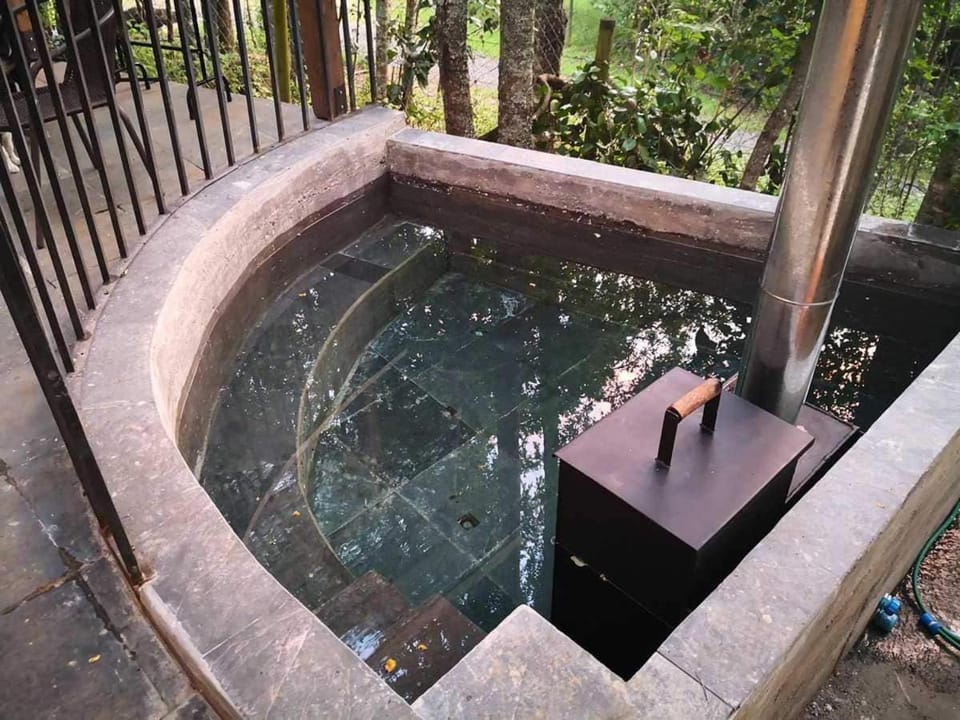 Hot Tub, Balcony/Terrace