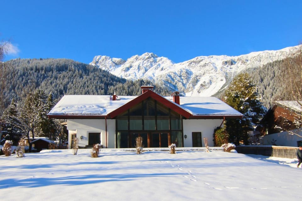 Property building, Day, Natural landscape, Winter, View (from property/room), Mountain view