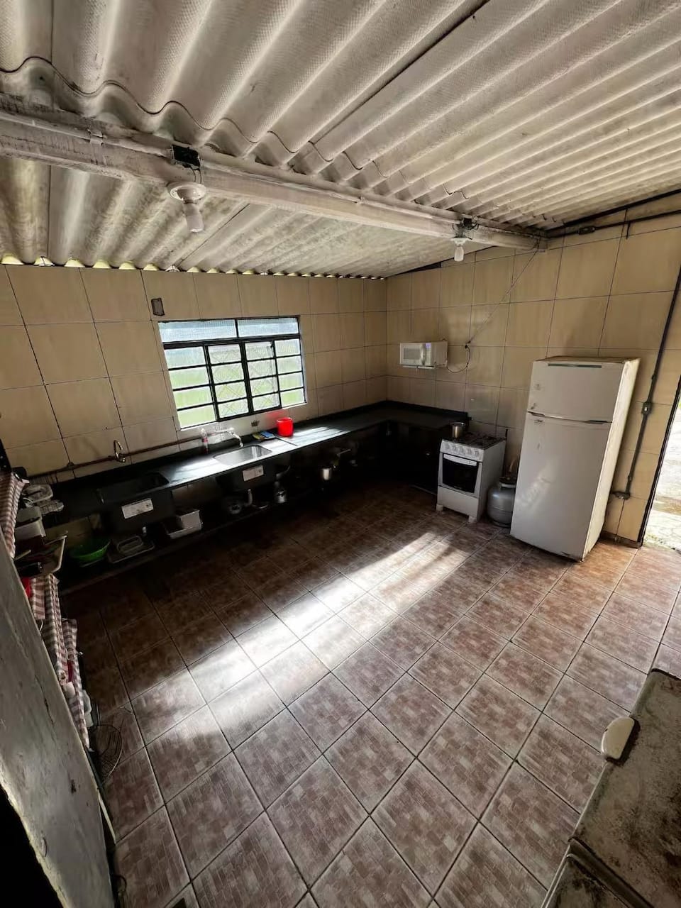 Property building, Communal kitchen