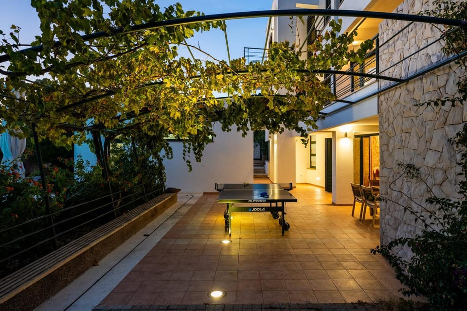 Patio, Garden, Balcony/Terrace