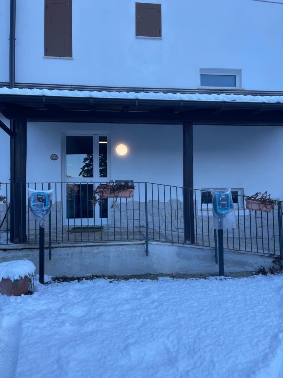 Property building, Facade/entrance