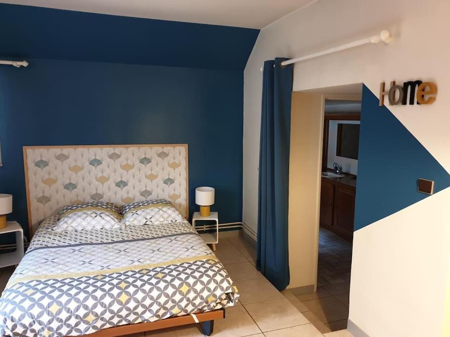 Appartement duplex avec terrasse en coeur de ville Apartment in Bourgogne-Franche-Comté