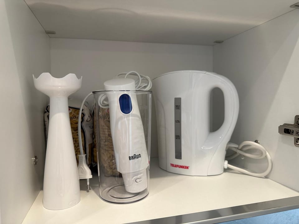 Coffee/tea facilities