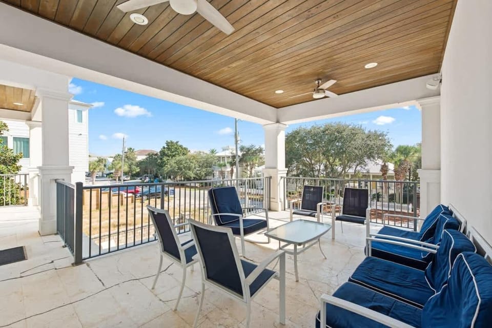 Sand Castle Casa House in Miramar Beach