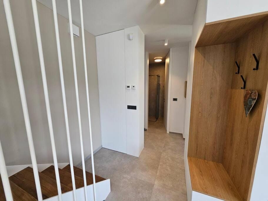 Chandra villa, stylish seaside stay with private salt 10 m pool Villa in Novigrad