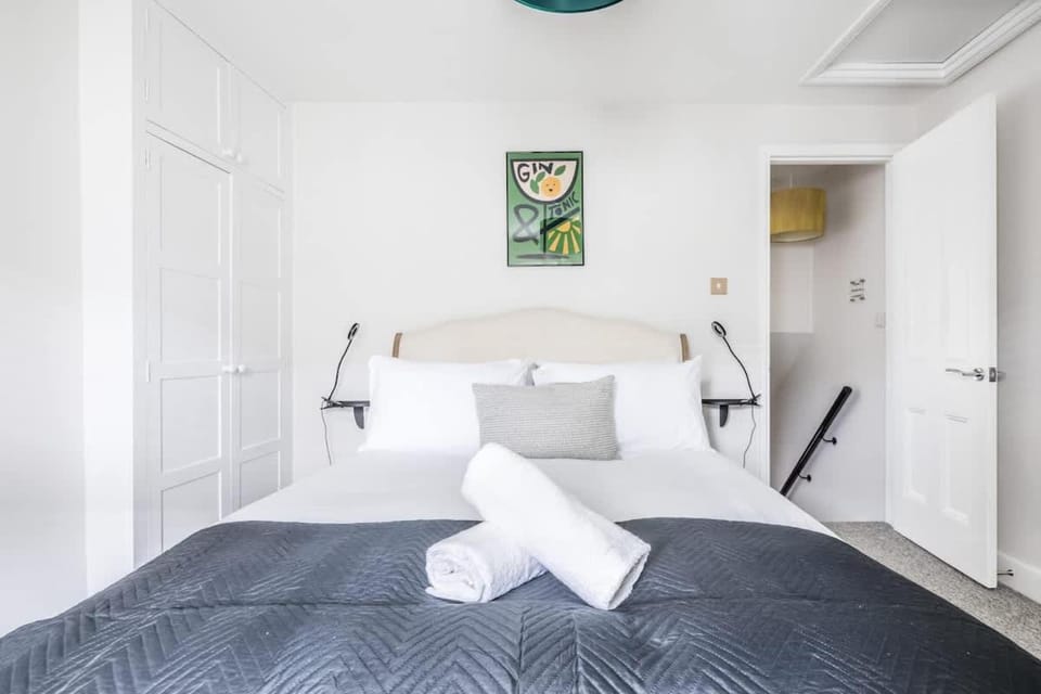 Charming Central Cottage House in Cambridge