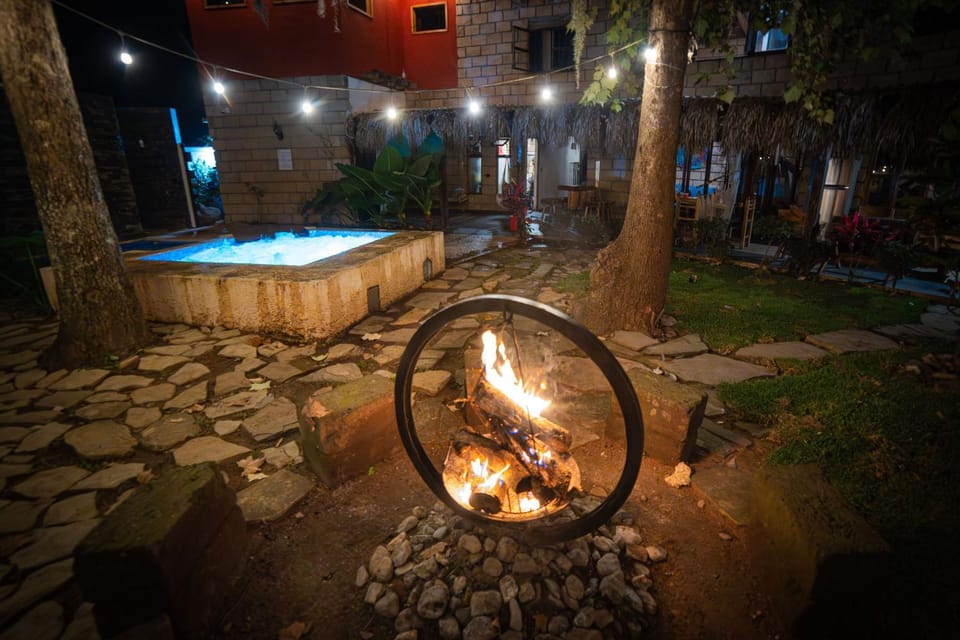Night, Natural landscape, Hot Tub, Pool view, Swimming pool