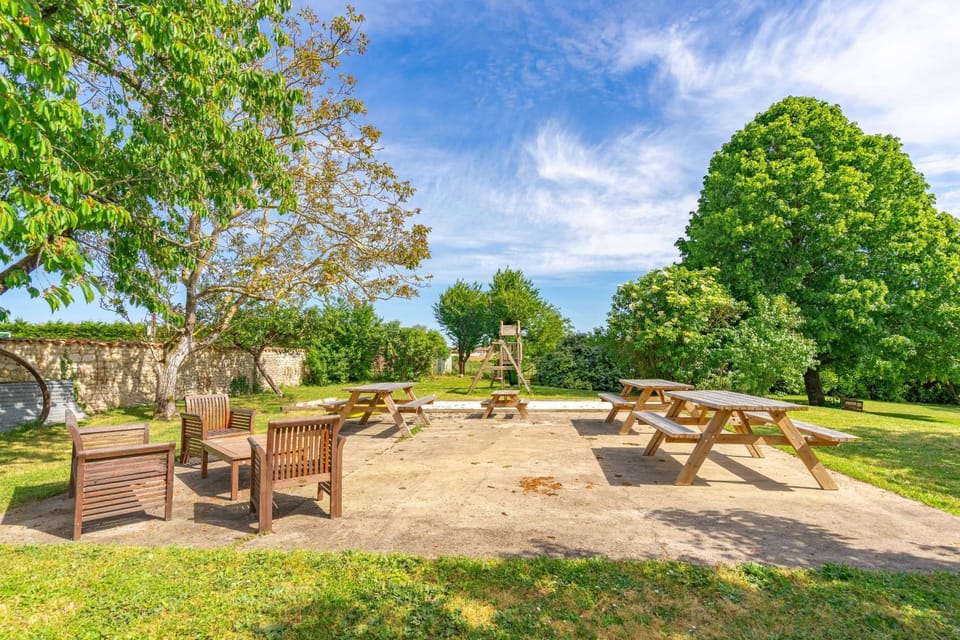 Les gîtes du logis Country House in Nouvelle-Aquitaine