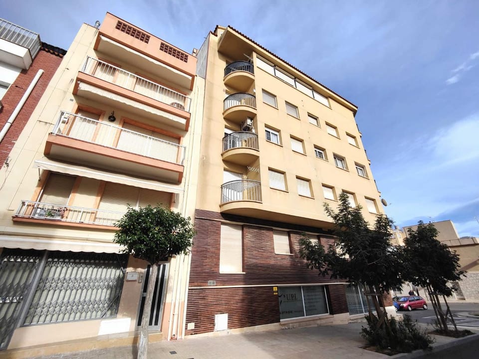 Property building, Street view, Location