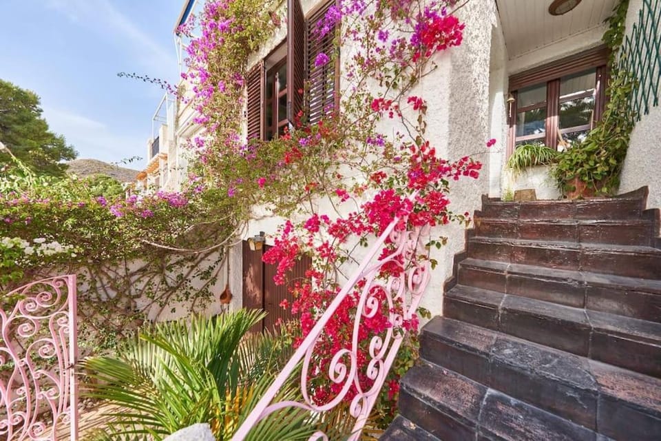 Casa Higuera House in San José
