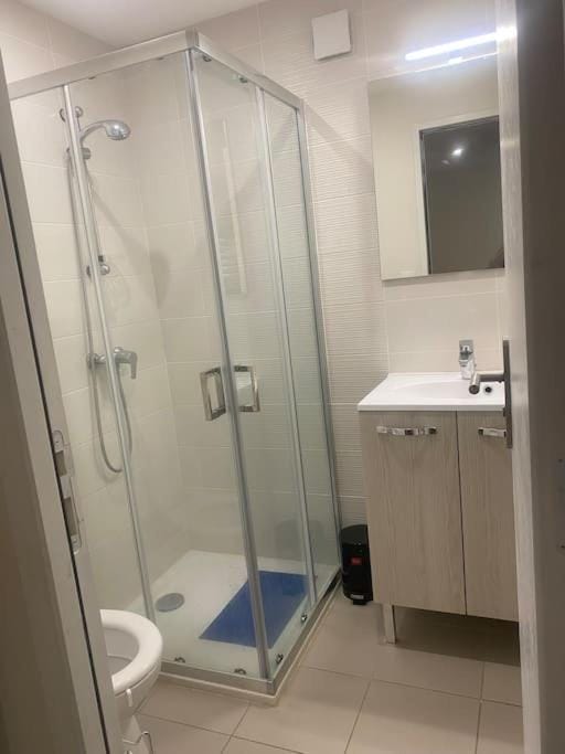 Appartement macon proche gare avec cours Apartment in Bourgogne-Franche-Comté