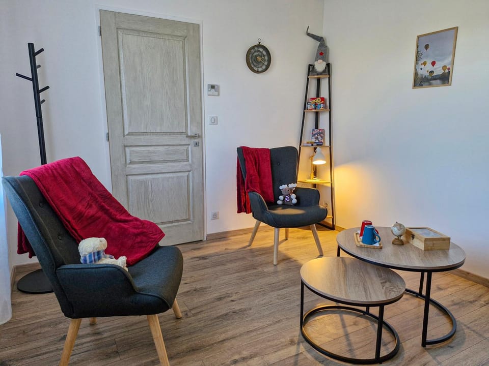 Le Clos des Elfes - suite climatisée Bed and Breakfast in Nouvelle-Aquitaine