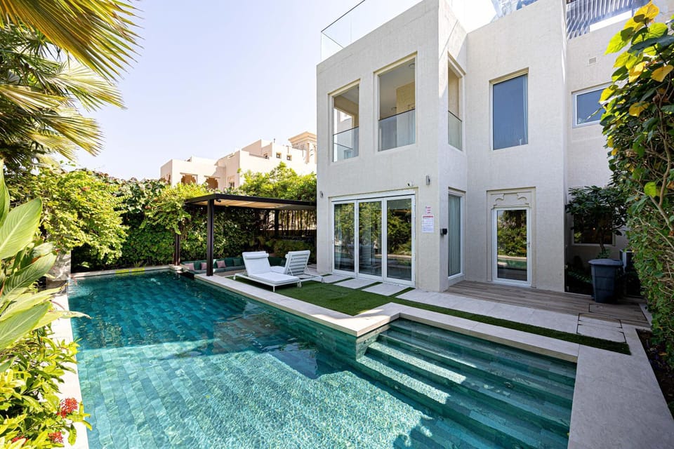 Waterfront Villa at Al Hamra with swimming pool Villa in Ras al Khaimah