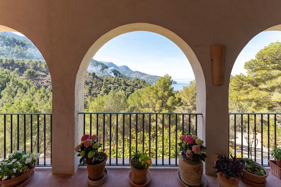 Es Carritx House in Serra de Tramuntana