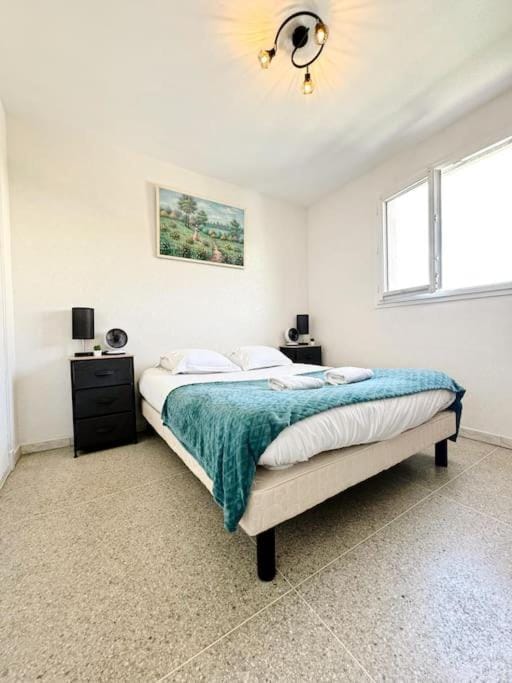 Le Family Flo, Apt 4 Prs, 400m plages, stationnement Apartment in Antibes