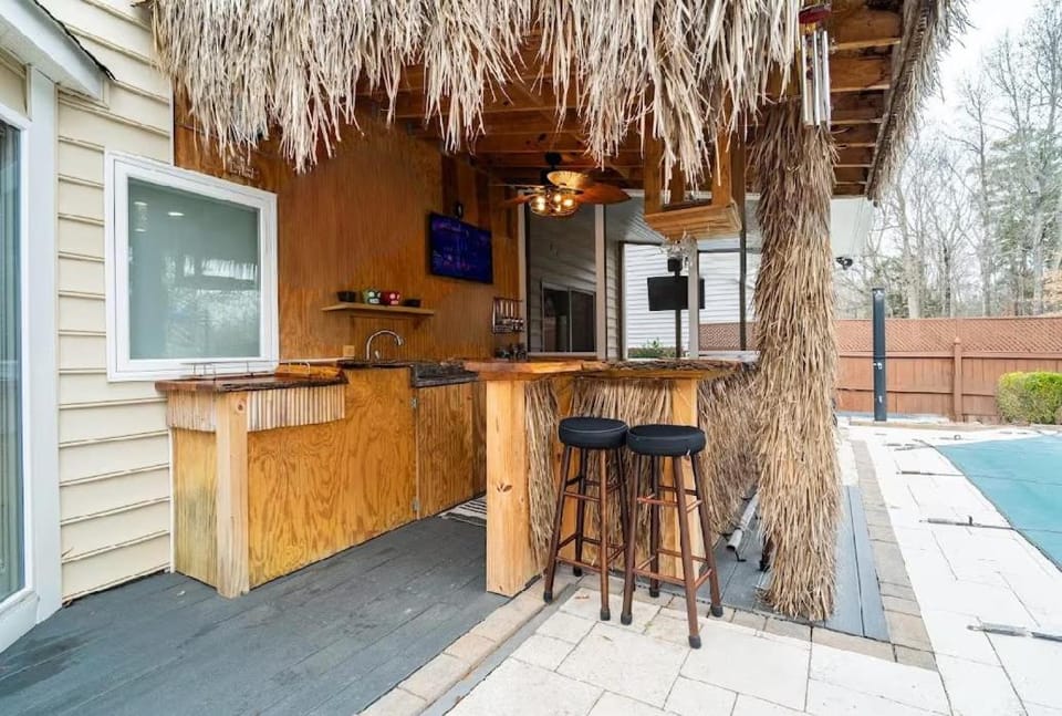 Property building, Patio, View (from property/room), Kitchen or kitchenette