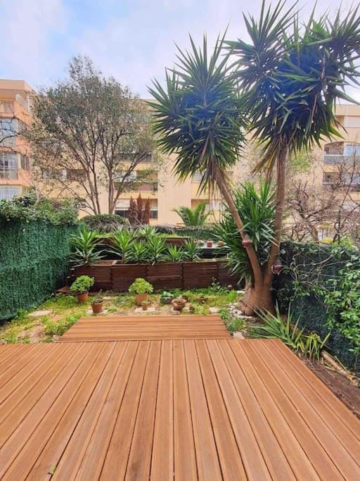 Le Square Pauline, Apt 4 Prs, Jardin, 300m Mer Apartment in Antibes