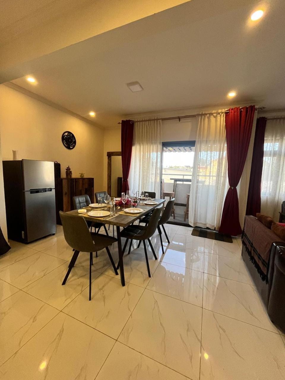 Nayuha Buildings Apt B2 Apartment in Flic en Flac