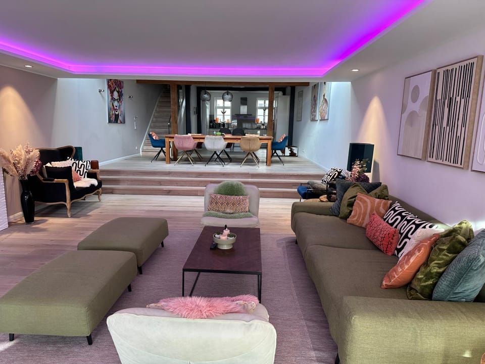 DOM LIVING - LuxusHaus Villa in Fulda