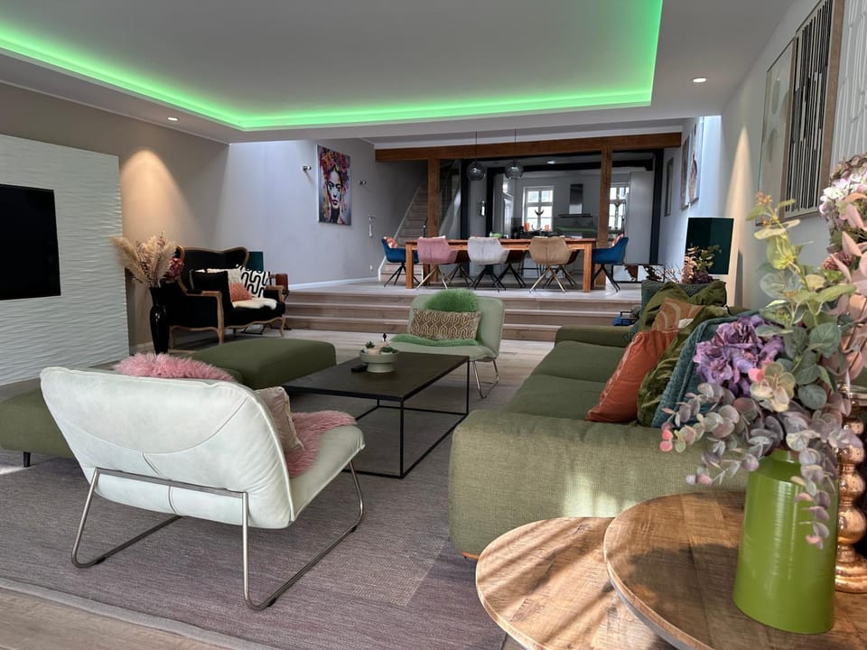 DOM LIVING - LuxusHaus Villa in Fulda