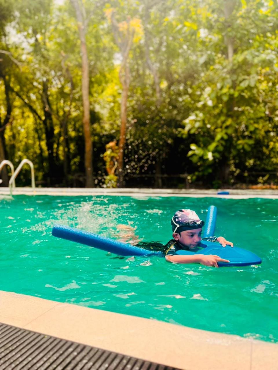 Swimming pool