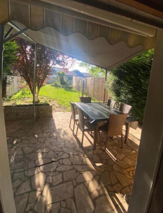 Chambre double 10 min du circuit Apartment in Le Mans