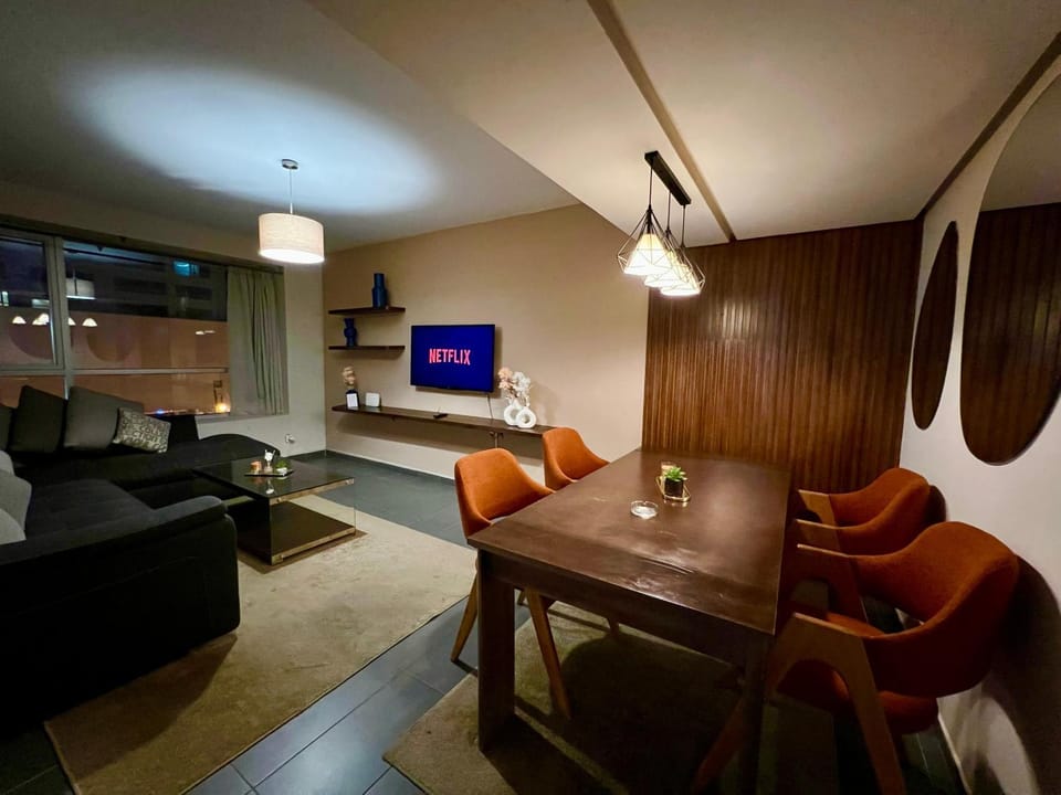 TV and multimedia, Living room, Dining area