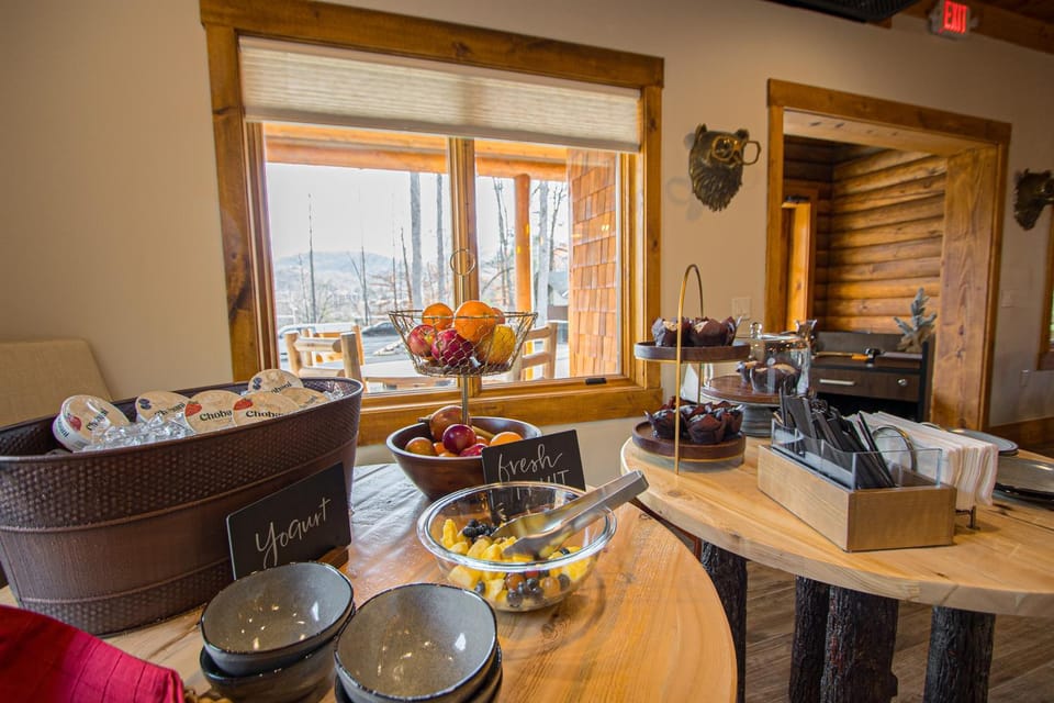 Food and drinks, Breakfast, Continental breakfast