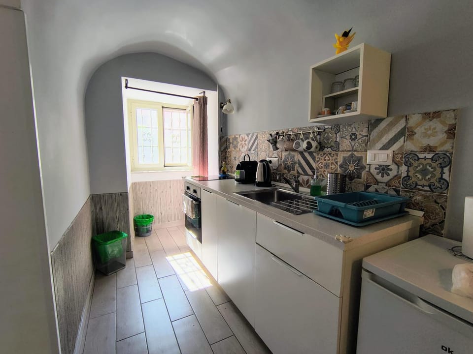 La Finestra Di Dante Apartment in Naples