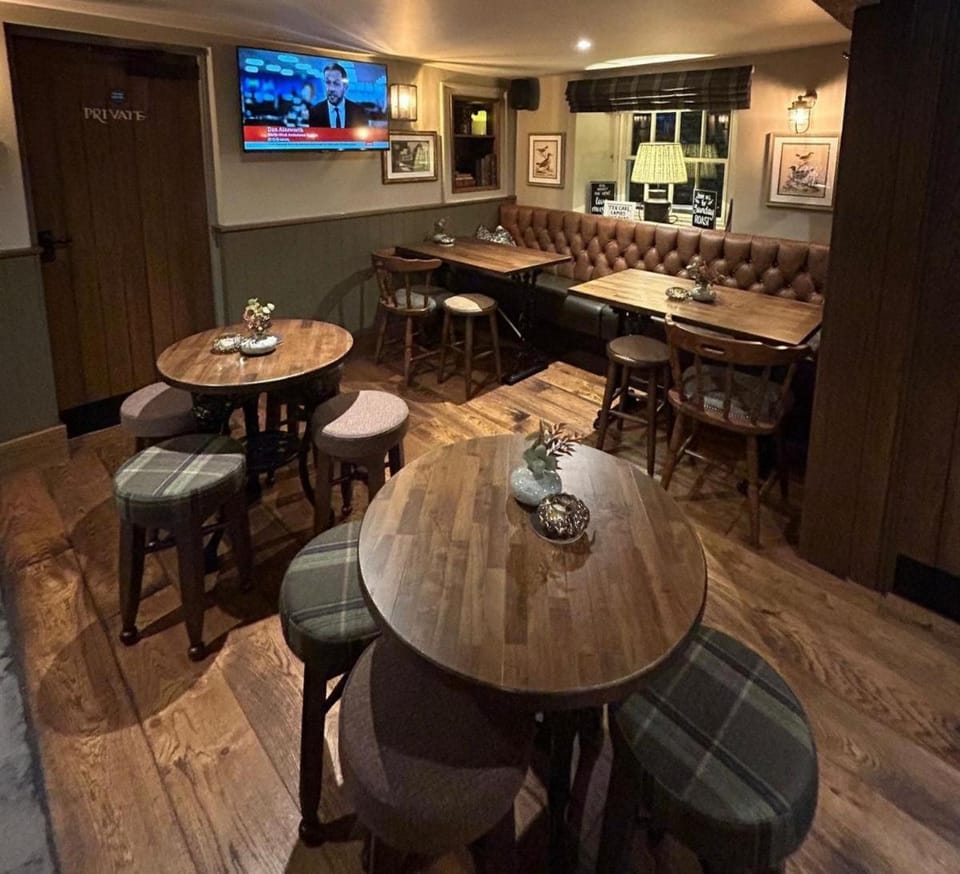 Hikers Hideaway at The Ship Apartment in England