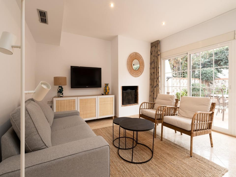 Property building, Living room, Other