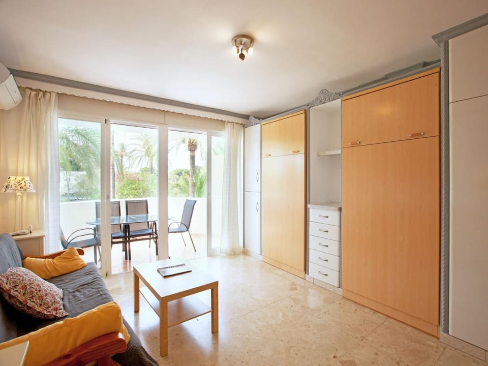 Property building, Living room, Other