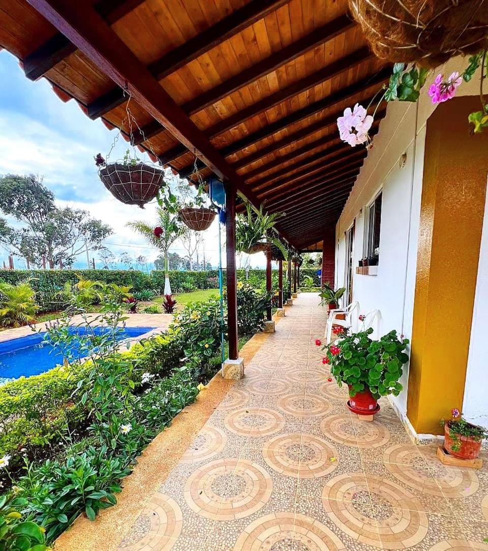 Mesa de los santos Casa campestre La Victoria Villa in Santander, Colombia