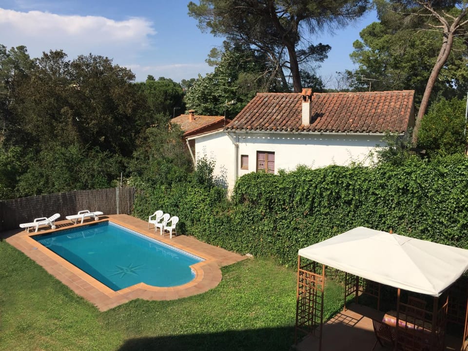 Garden, Swimming pool