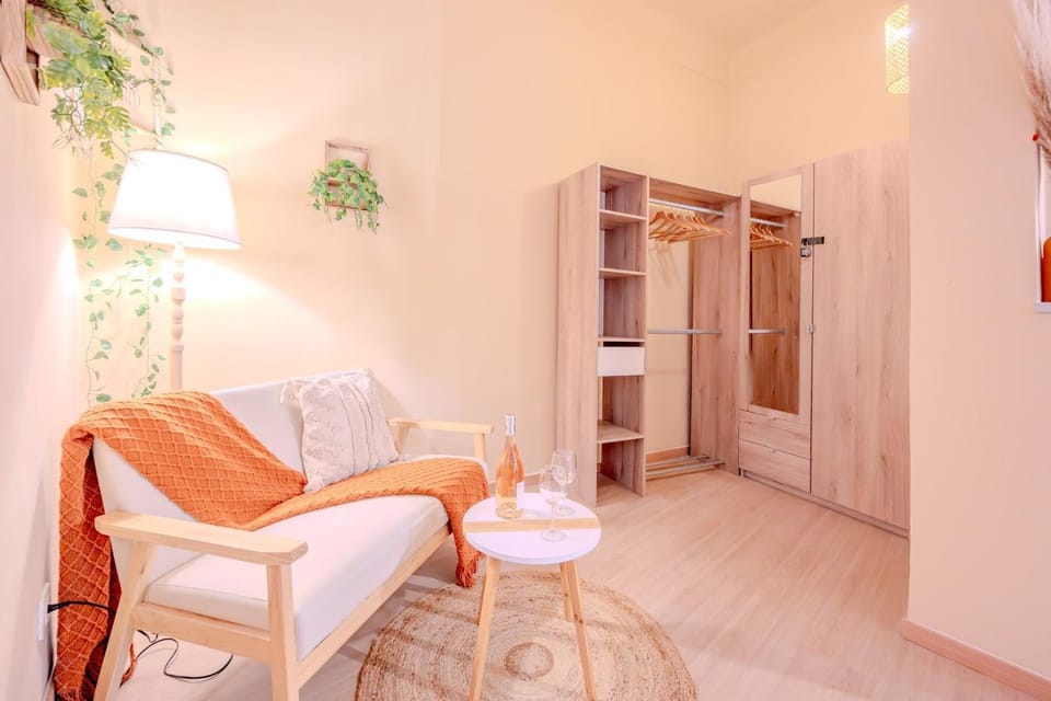 T2 Bohème & Romantique - Port & Marché à Vos Pieds Apartment in Toulon