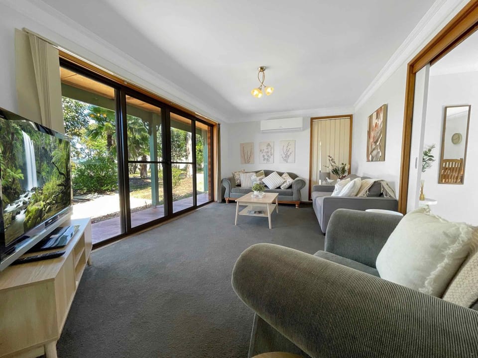 Hunter Homestead & Cottage House in Rothbury