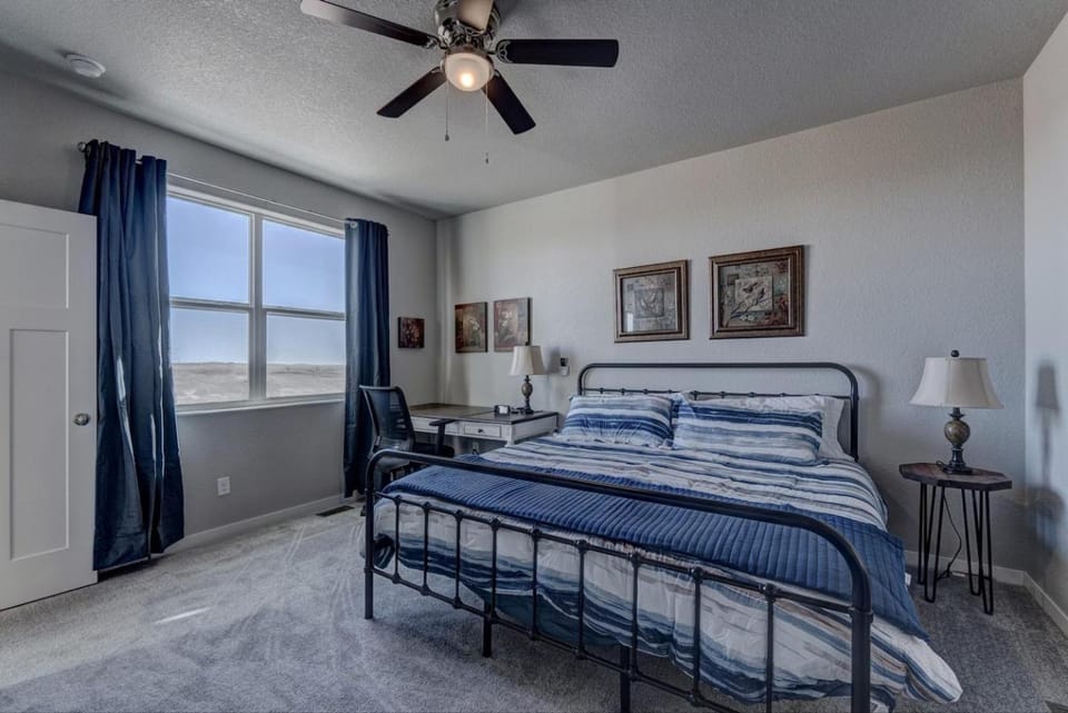 Highly Accessible, Executive Style, Amazing View House in Rapid City