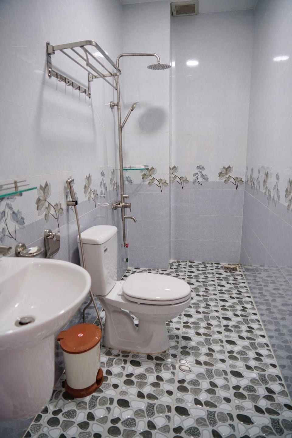 Shower, Toilet, Bathroom, bidet
