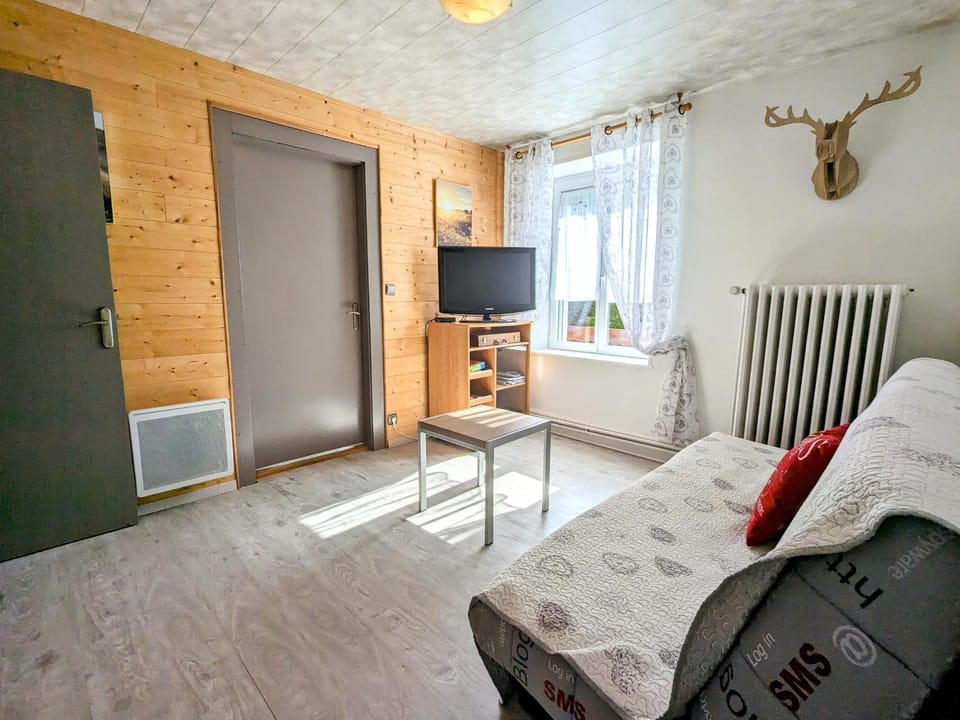Appartement cosy à La Bresse avec terrasse et parking, animaux admis - FR-1-589-689 Apartment in La Bresse