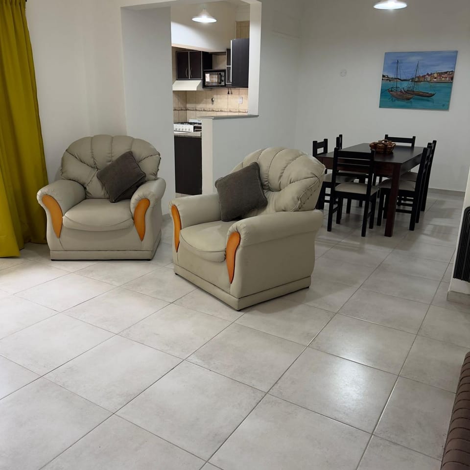 TV and multimedia, Living room, Dining area, air conditioner