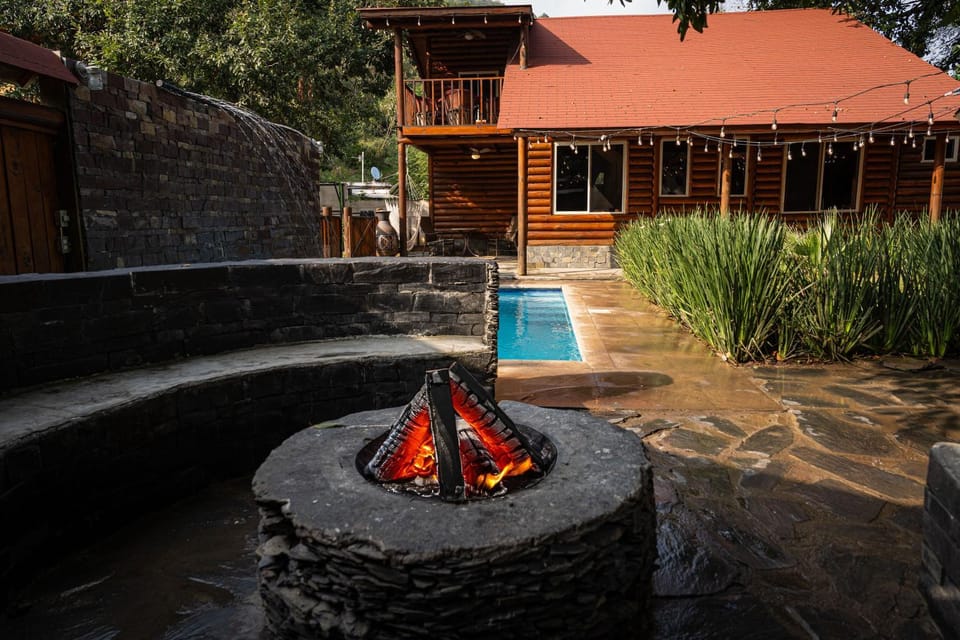 Patio, BBQ facilities