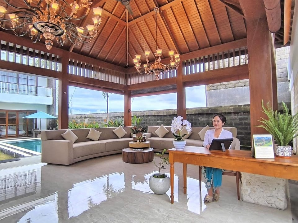 Living room, Lobby or reception, Seating area, Swimming pool