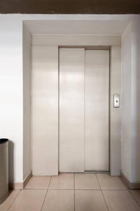 Cozy apt w balcony for a nice getaway in Polanco Apartment in Mexico City