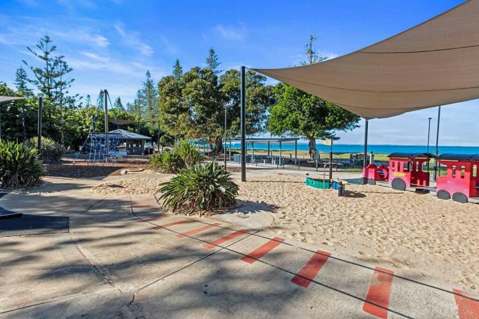 Scarborough Studio Apartment in Brisbane