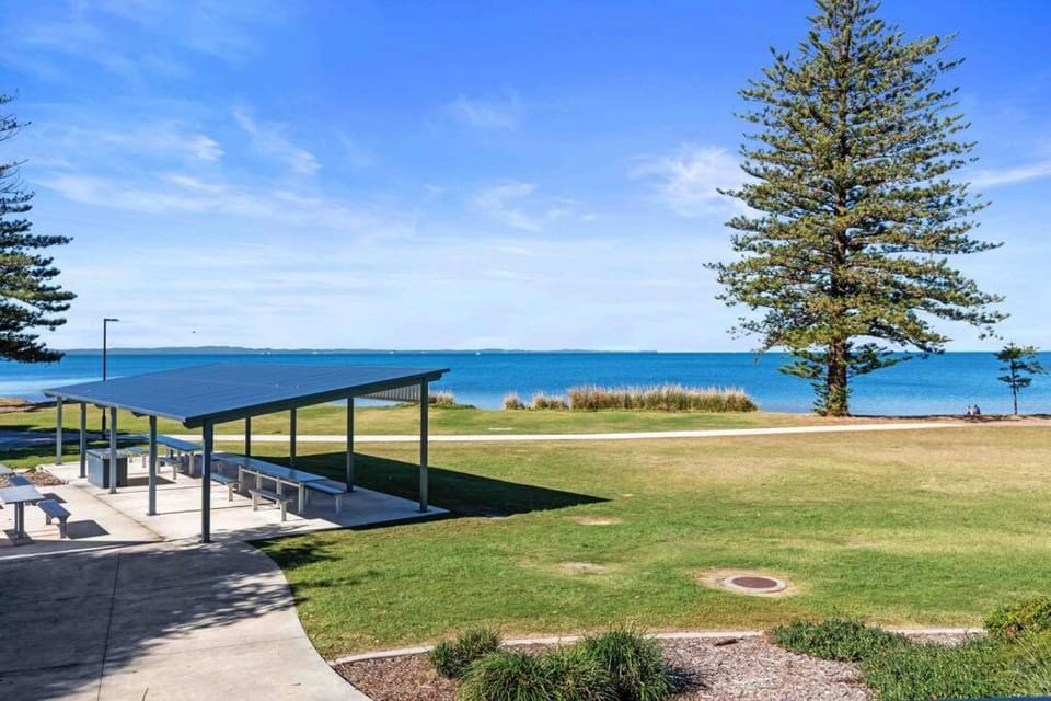 Scarborough Studio Apartment in Brisbane