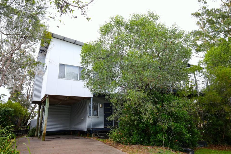 4 Coolberry Court - Rainbow Beach. Swimming pool House in Rainbow Beach