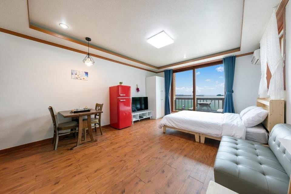 mongsanpo cueogpensyeon Bed and Breakfast in South Korea
